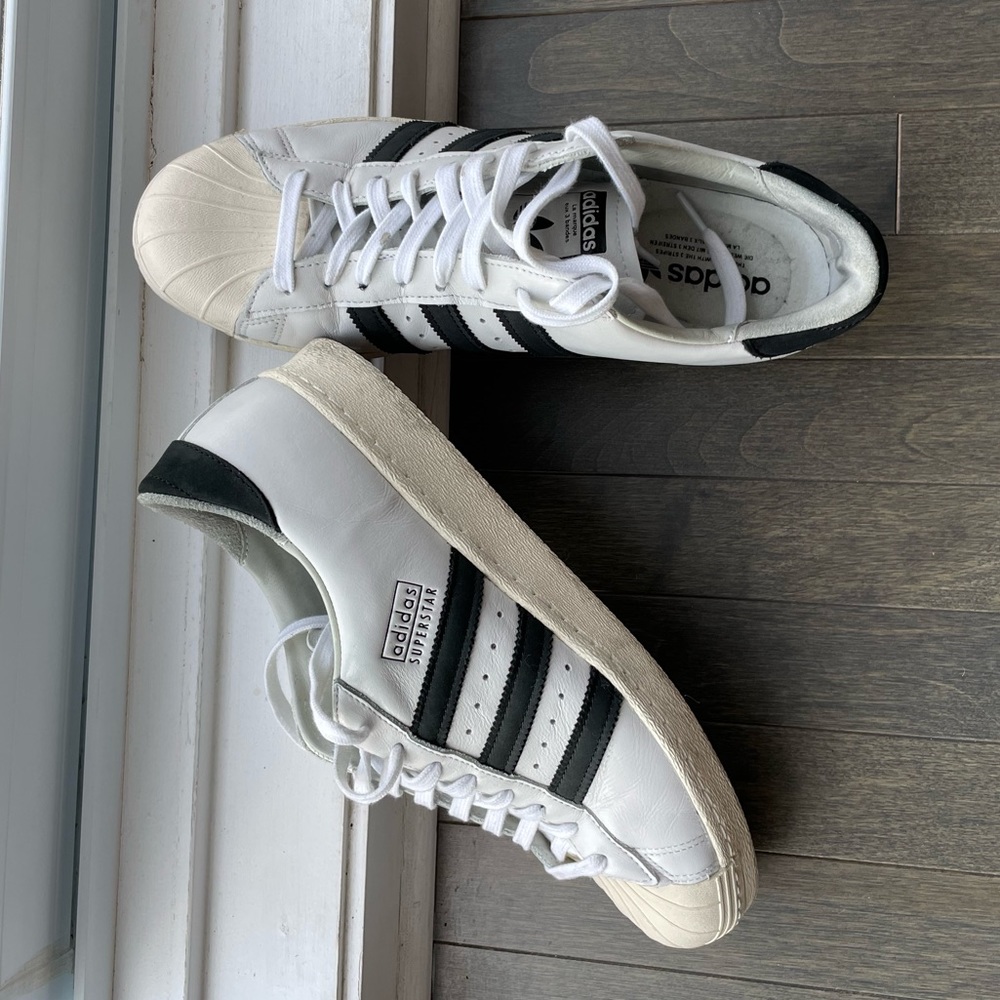 Adidas superstar men’s sneakers in size 11 1/2 US